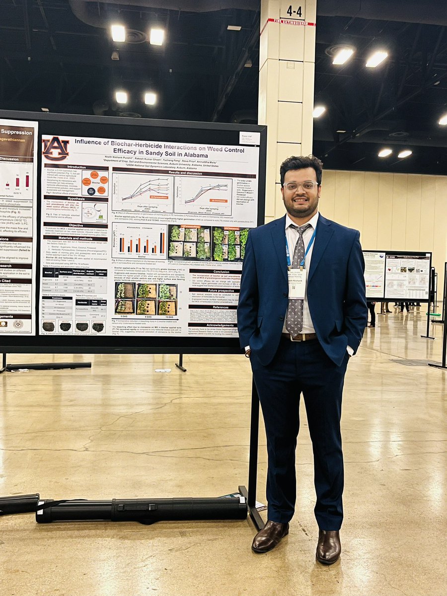 Maity_Weed's tweet photo. A part of Weed Bionomics Lab attended the 2024 ASA meeting. Total 8 presentations, 3 wins. Glad for the hardworking team. @AuburnU @AuburnCSES @AuburnCSESClub @AuburnAg https://t.co/eGSFjkawMt