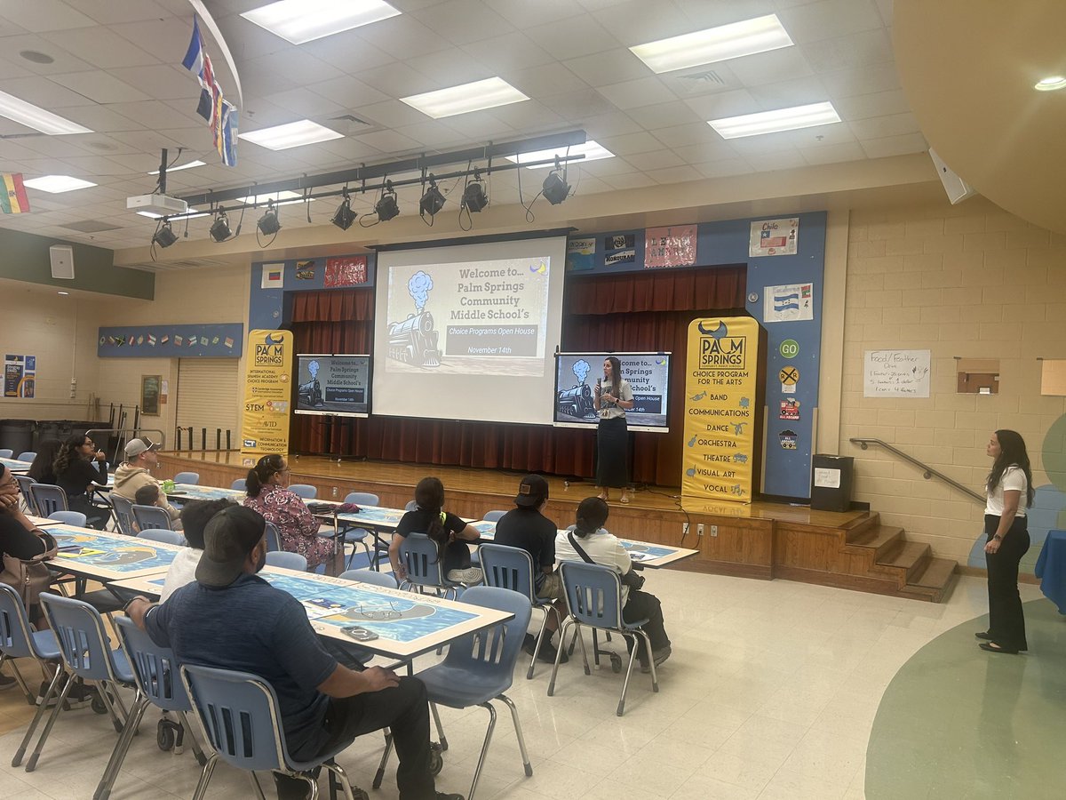 palmspringsms's tweet photo. Welcome to our Stingray Choice Night!! 
Come visit our arts &amp; ISA programs here at #StingrayNation &amp; get to know a little more about #TheRayWay tonight from 6-7:30pm!!! #YourBestChoice https://t.co/Lycw8CJlTZ