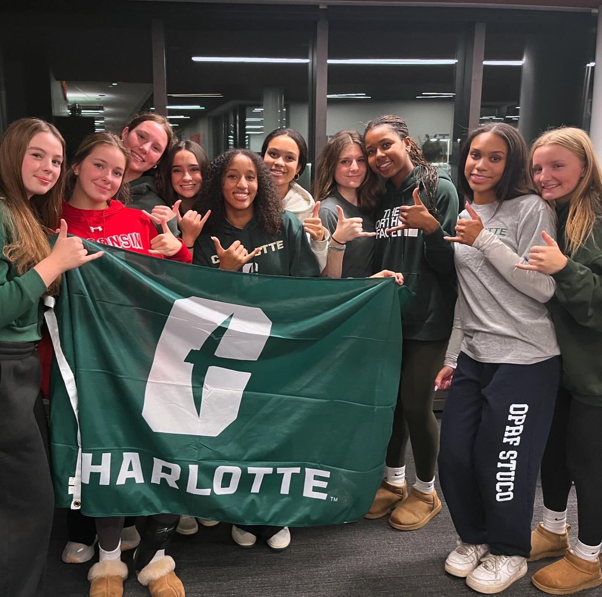 OPRFHS Girls Volleyball (@oprfgirlsvb) on Twitter photo Tewa Woodson โก๏ธ UNC Charlotte
We are so proud of you and all the hard work it took to get here. Congratulations on an outstanding high school career and best of luck at the next level! Canโt wait to see you continue to achieve success ๐งก๐ <a href="/TewaWoodsonvb/">Tewa Woodson</a> <a href="/CharlotteWVB/">Charlotte Volleyball</a> Tewa Woodson โก๏ธ UNC Charlotte
We are so proud of you and all the hard work it took to get here. Congratulations on an outstanding high school career and best of luck at the next level! Canโt wait to see you continue to achieve success ๐งก๐ <a href="/TewaWoodsonvb/">Tewa Woodson</a> <a href="/CharlotteWVB/">Charlotte Volleyball</a>