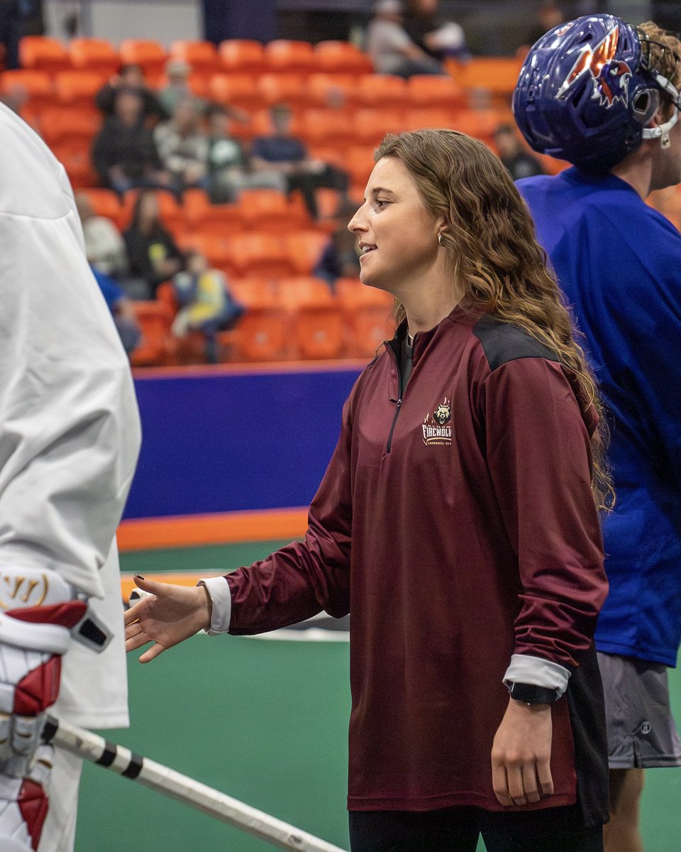 AlbFireWolves's tweet photo. Was great having Shonly Wallace behind the bench for the first time in her @NLL career during Saturday’s preseason exhibition.

#GetFiredUp🔥 https://t.co/voeuie4Ysv