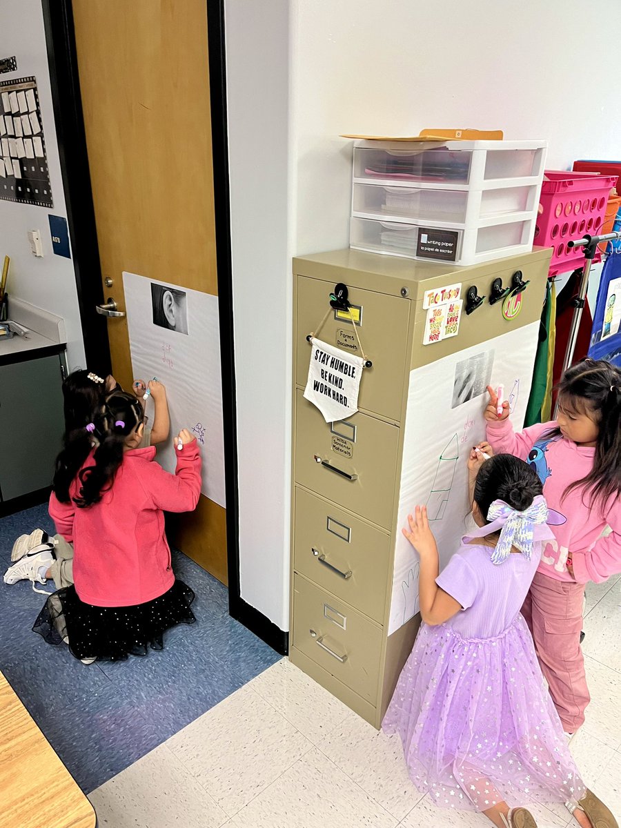 Michelle Leatherman (@teach_ml) on Twitter photo Using List-Group-Label to activate prior knowledge about the 5 senses in #ESOL. With this strategy, even our youngest & #SLIFE students can participate w/pictures to represent their thinking. #SIOPinFCS <a href="/FultonCoSchools/">FultonCountySchools</a> <a href="/HembreeSprings/">Hembree Springs</a>
<a href="/EsolFulton/">FultonESOL</a> <a href="/SIOPModel/">The SIOP® Model</a> <a href="/ErskineWilsonAP/">Monique Erskine-Wilson</a> Using List-Group-Label to activate prior knowledge about the 5 senses in #ESOL. With this strategy, even our youngest & #SLIFE students can participate w/pictures to represent their thinking. #SIOPinFCS <a href="/FultonCoSchools/">FultonCountySchools</a> <a href="/HembreeSprings/">Hembree Springs</a>
<a href="/EsolFulton/">FultonESOL</a> <a href="/SIOPModel/">The SIOP® Model</a> <a href="/ErskineWilsonAP/">Monique Erskine-Wilson</a>