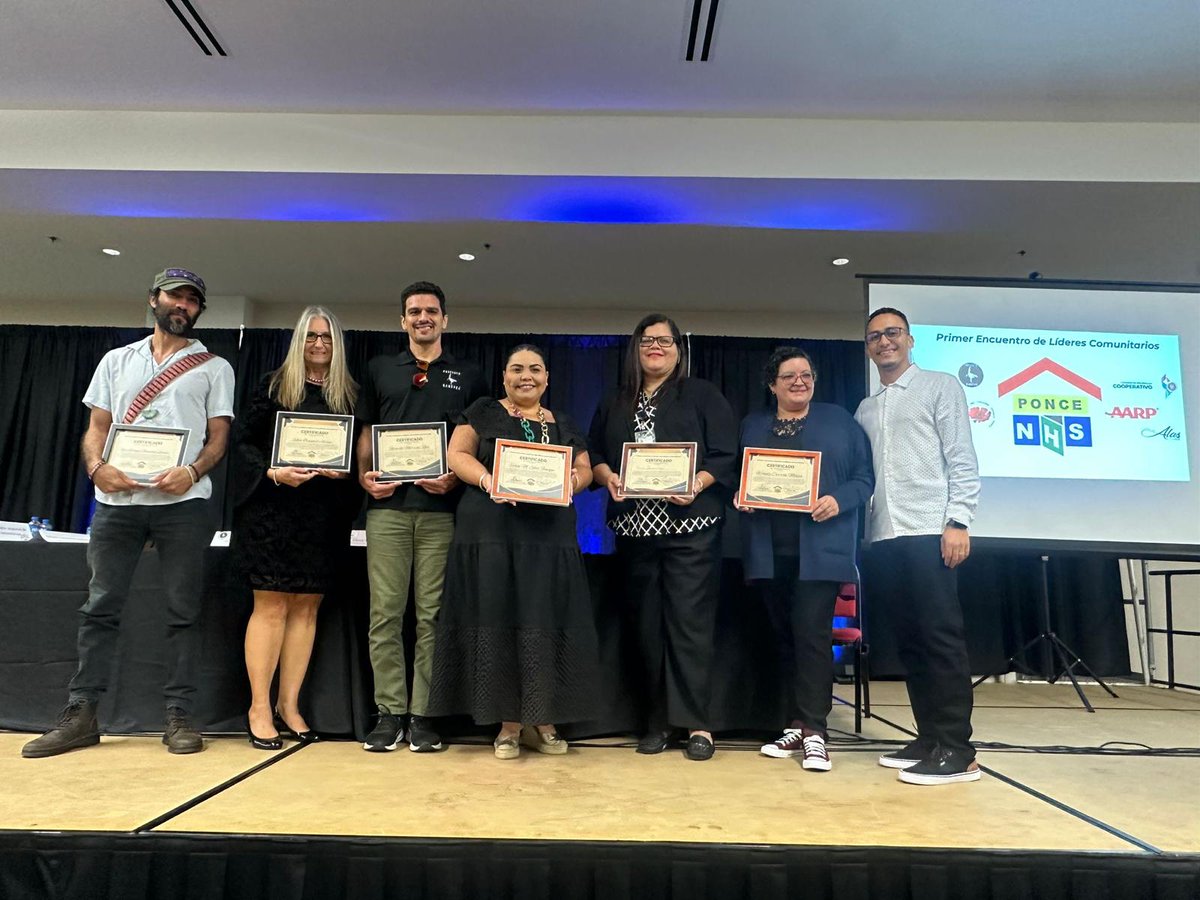 CDCOOPPR's tweet photo. Especialistas de @CDCOOPPR participaron del primer Encuentro Regional de Líderes celebrado en Peñuelas. Presentaron el tema "Desarrollo Económico y Cooperativismo", destacando las bondades del modelo cooperativo y porque es una herramienta de desarrollo económico.

#somoscdcoop https://t.co/ShlZcn20j0