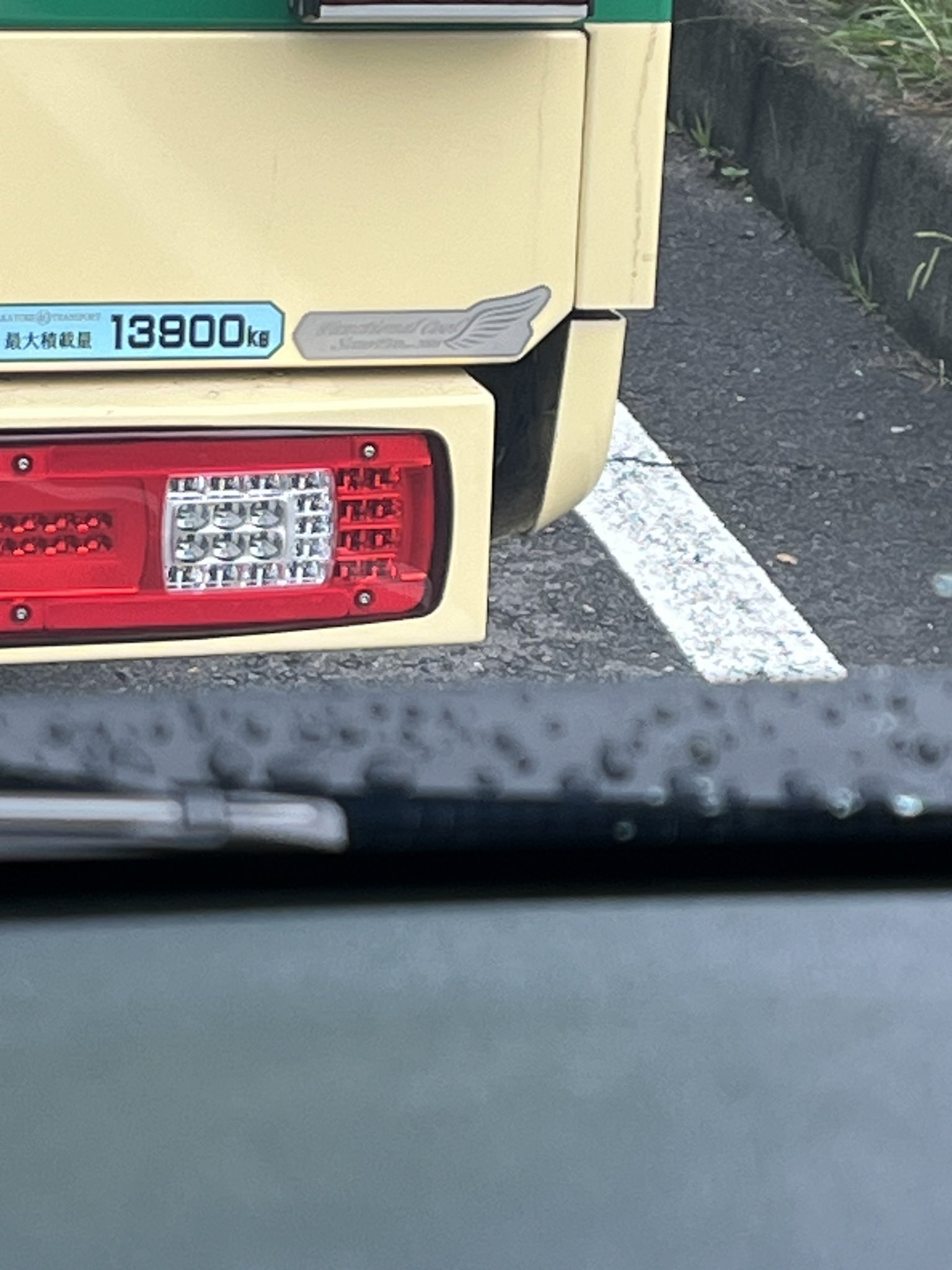 本舗S (@izg3jyh) / X
