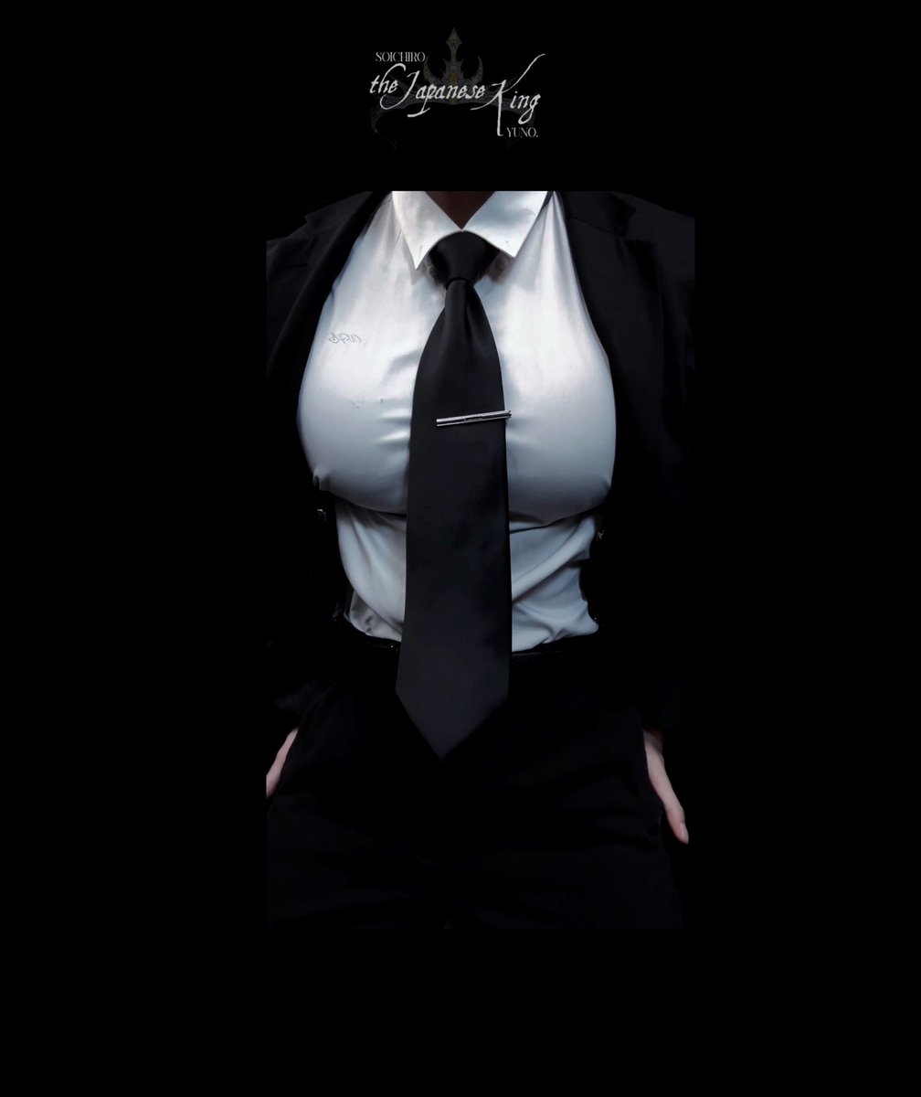 ㊜ 𓏶 ̼͓𖥟 殿下.━╋  𝗫𝗜-𝗫𝗜𝗜-𝗠𝗖𝗠𝗟𝗫𝗫𝗩𝗜𝗜 ࣪ 

fancy, this so glitzy.
it's glowing and it's ｆｌａｓｈｙ.
keep it just right, i know it, 
keep it ｃｌａｓｓｙ.
cats gon' copy one idea, 
two, then the whole look.
then deny it.
⠀⠀⠀⠀