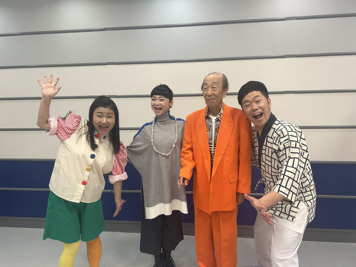 shinkigeki1's tweet image. #ラヴィット 

📺ラヴィット新喜劇🐇

朝からありがとうございました❤️🙌

#前田健太 さん
ありがとうございました🥹🥹🥹

#やなぎ浩二 
#未知やすえ
#島田珠代
#吉田裕

本番前のやなぎ師匠を添えて📷😉