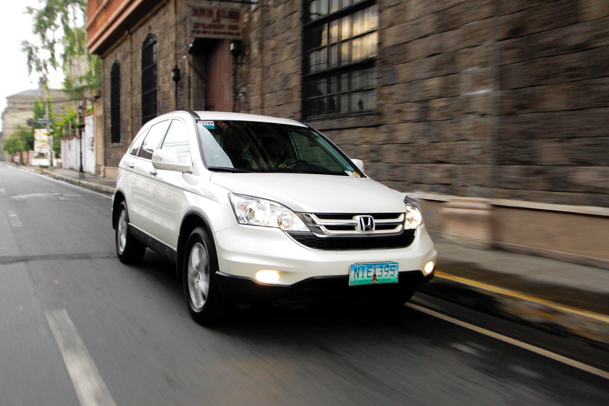 MorteJude's tweet image. Good day, Ms. D
Here's some #motionshot #throwback #photos from 2009, back when I was a reporter for a Philippine business broadsheet's motoring section
Taken at Intramuros, Manila City proper, Philippines

#Photography #Honda #HondaCRV #moving #notmybestwork