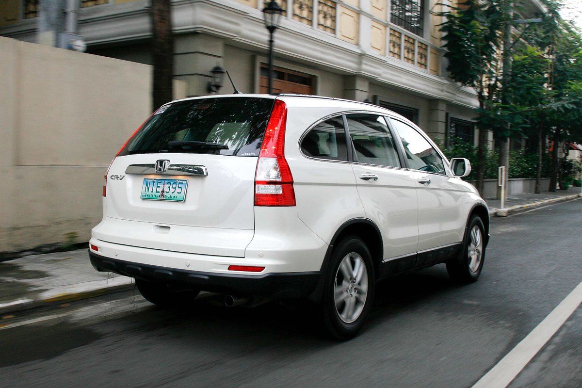 MorteJude's tweet image. Good day, Ms. D
Here's some #motionshot #throwback #photos from 2009, back when I was a reporter for a Philippine business broadsheet's motoring section
Taken at Intramuros, Manila City proper, Philippines

#Photography #Honda #HondaCRV #moving #notmybestwork