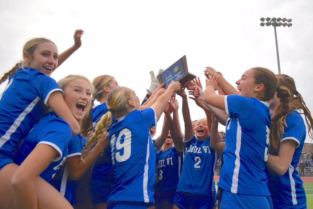 CathStarHerald's tweet photo. Congrats to the @Paul_VI girls soccer team, which defeated Immaculata, 1-0, in the South Jersey Non-Public A championship today! It was the third section championship in the program’s history. The Eagles will face Immaculate Heart in the state championship next week! https://t.co/4TYnvvJ7Gb