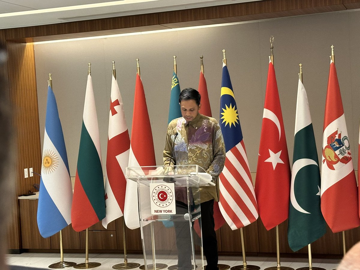 lindyrosales's tweet image. At the Turkish House … with the Soceity of Foreign Consuls in New York …. the SOFC International Food Festival #99years #SOFC #nyc #TurkishHouse