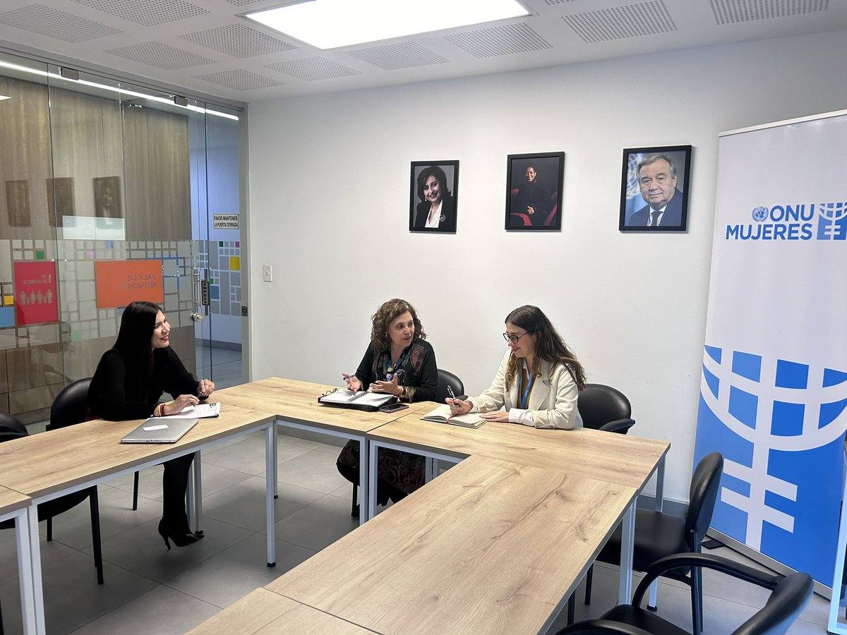 Nos reunimos con Cristina Almeida, Coordinadora del Programa Spotlight de <a href="/onumujeresEcu/">ONU Mujeres Ecuador</a>, en alianza con <a href="/UNIONEUROPEA/">UNION EUROPEA</a> y <a href="/USAID/">USAID</a> 🤝.