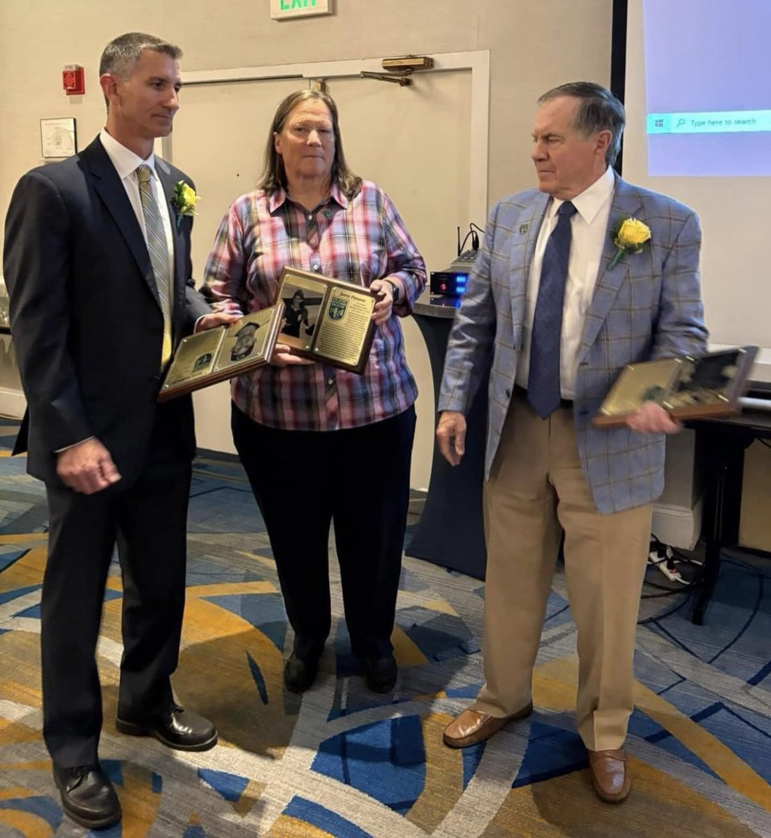 David M Kuhn tweet media