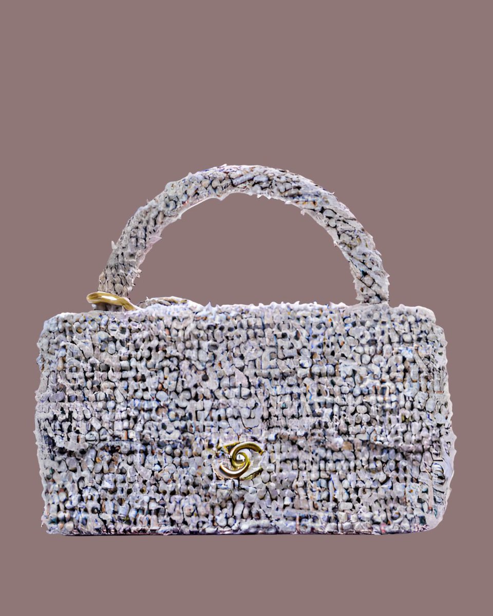 OpenLuxury's tweet photo. The 1994 Chanel Kelly Twin bag, often affectionately called the "Kelly Set" or "Parent-Child Kelly bag," is a rare, intriguing piece that showcases Chanel's approach to handbag design in the '90s. https://t.co/XtNJAUEcOr