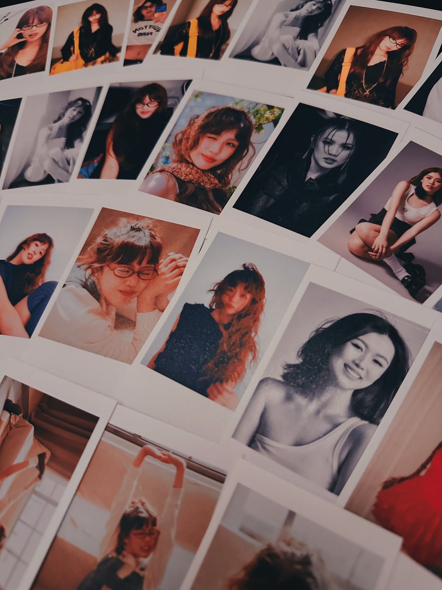 redxblackkk's tweet photo. D1 &amp; D2 freebies - Polaroid like photos (Maloi &amp; Colet)

⁃mbf, rt &amp; like
⁃1:1 ratio
⁃loc and time: TBA

Only got limited quantity, so just swing by and say hi to grab one! Kitakits! 

#BINI  #GrandBINIverse https://t.co/bLlS6AcDzs