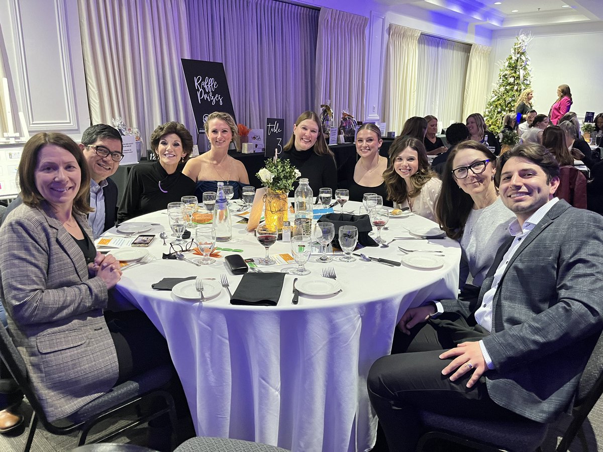 Mlle McCallen tweet media