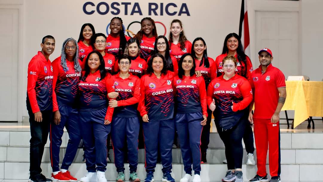 La Selección femenina lista para viaje a México.