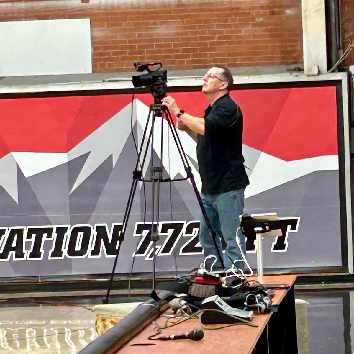 WCUMountaineers's tweet image. A HUGE Thank You to our Sports Information Department for all their hard work getting the stories of Mountaineer Athletics told! Please join us in wishing them a very happy College Sports Communicators Appreciation Week!

#7723ft #GoMountaineers