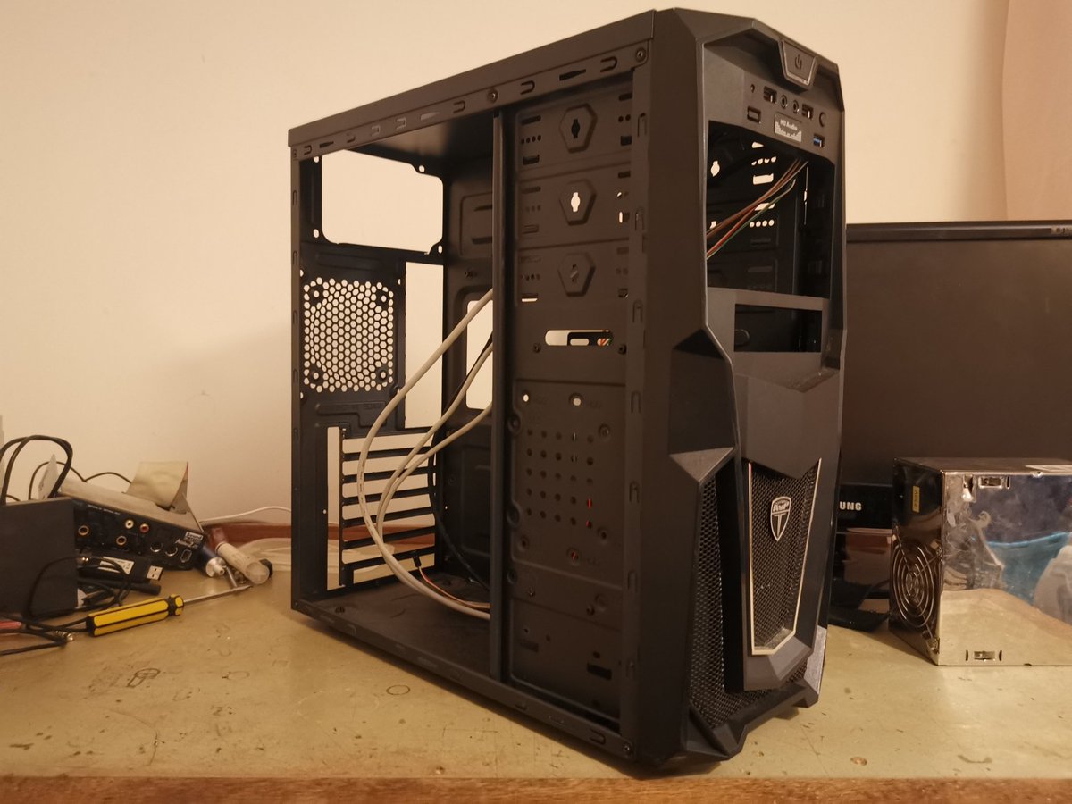 gorilla.bas (Andrew) tweet media