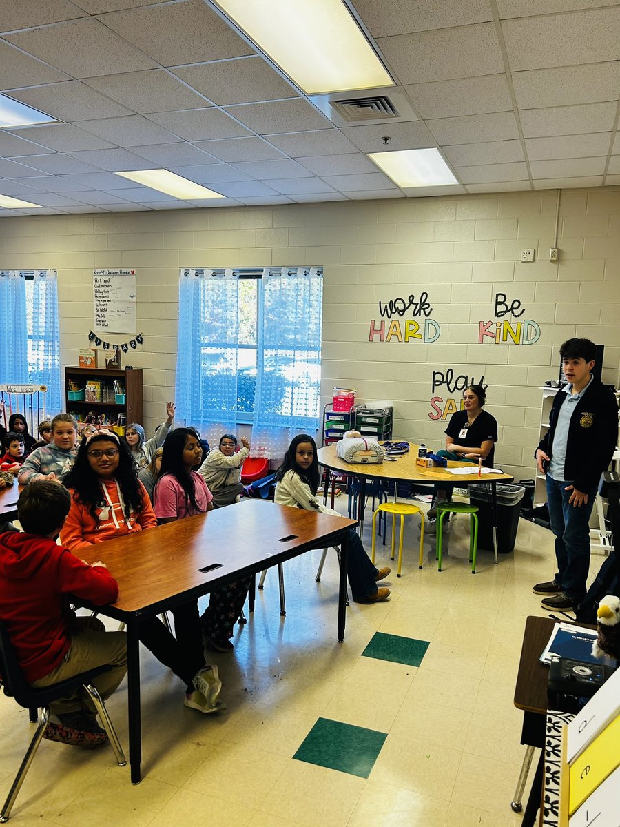 <a href="/JCHSCougars/">Jesse C. Carson High School</a> CTE students share their knowledge of woodworking, engineering, health science and agriculture during Shive Elementary’s career exploration event. <a href="/RSS_CTE/">RSS CTE</a>