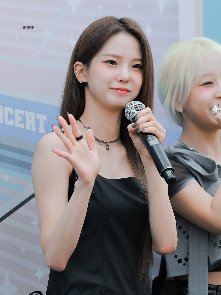 liebre_0812's tweet photo. 241019 드림콘서트 미팬 HQ

💌🩵
#최유진 #유진 #ユジン #CHOI_YUJIN #Yujin #Kep1er #케플러 #ケプラー https://t.co/SoKXKy9UPT