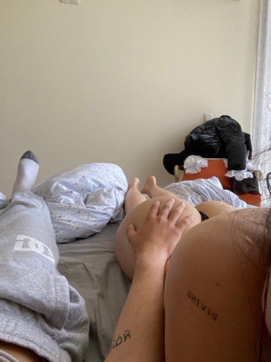 suchagoodgf's tweet photo. Cute booty thread 💕 ladies do your thing https://t.co/PfH9TeHkYQ