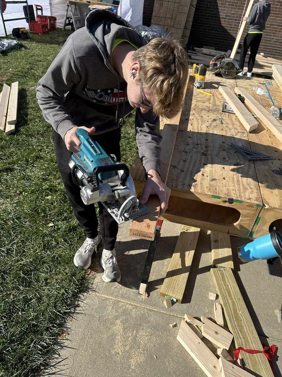 LHS Construction tweet media