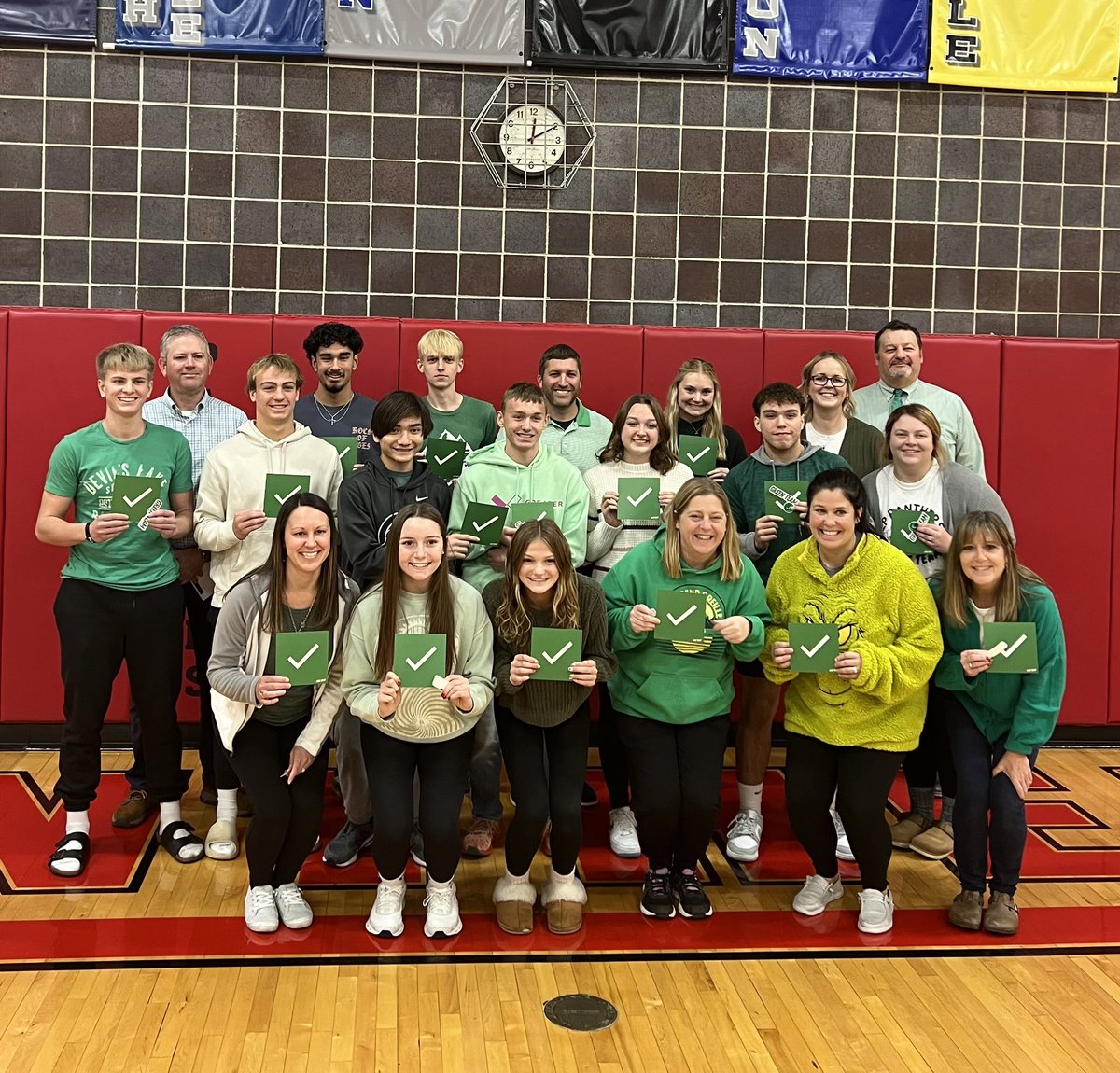 EHSleadgreen's tweet photo. For the first verification of the year, we had a huge group get selected to the Green Team.  Outstanding!  Next step for this group: Build Green!! 
@Lead_Em_Up @coondog18 @CMilem https://t.co/Bf9vc2uA4K