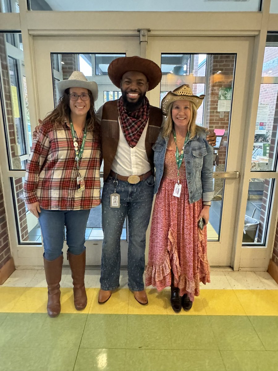Celebrating kindness week by saying “howdy” to others! Western day with kind co-workers! 💚💛 <a href="/apexescougars/">Apex Elementary</a> <a href="/ApexESPTA/">Apex Elementary PTA</a>