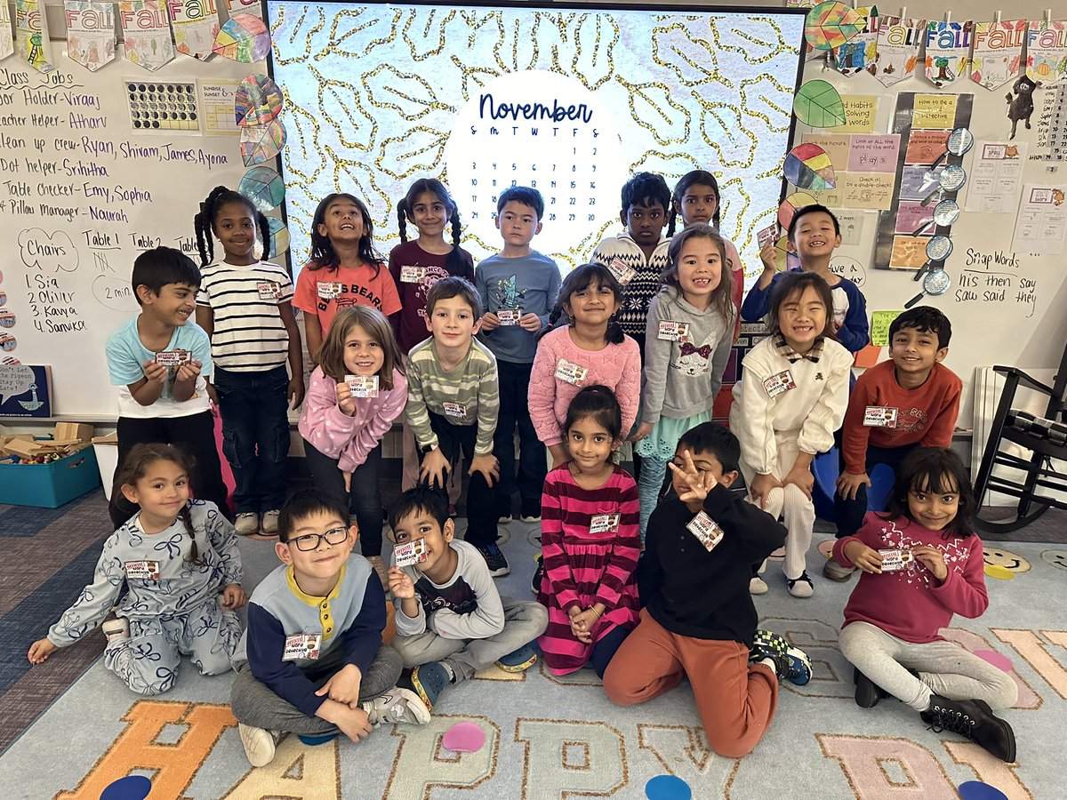 1st grade word detectives received a special delivery from the SSDA today!They have worked so hard in completing their reading missions!🔍📚#bemisthinkers