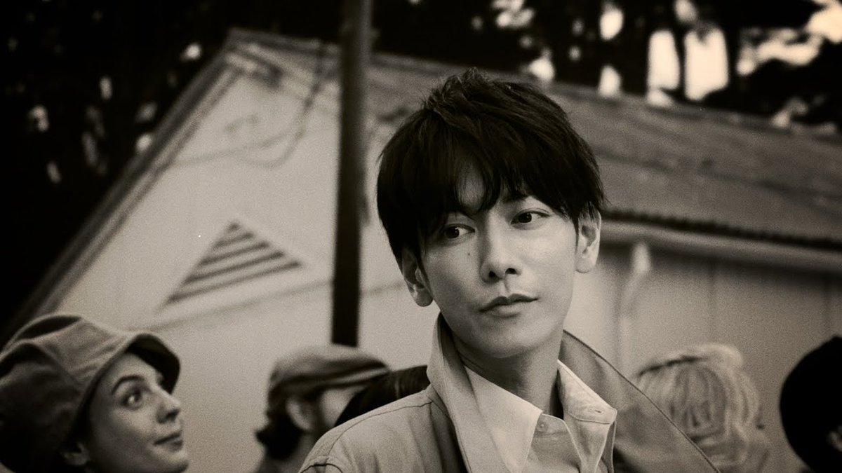 TakeliciousIndo's tweet photo. Sato Takeru talks about connecting shapes and thoughts while walking along the Golden Gate Bridge in the 'Inheritance' episode of "Obayashi Corporation" new TVCM.

15s ver: https://t.co/AVSP9N4pRV 
30s ver: https://t.co/s9bB7ARQpT 
#佐藤健 #大林組 https://t.co/qwLwX1zgFl