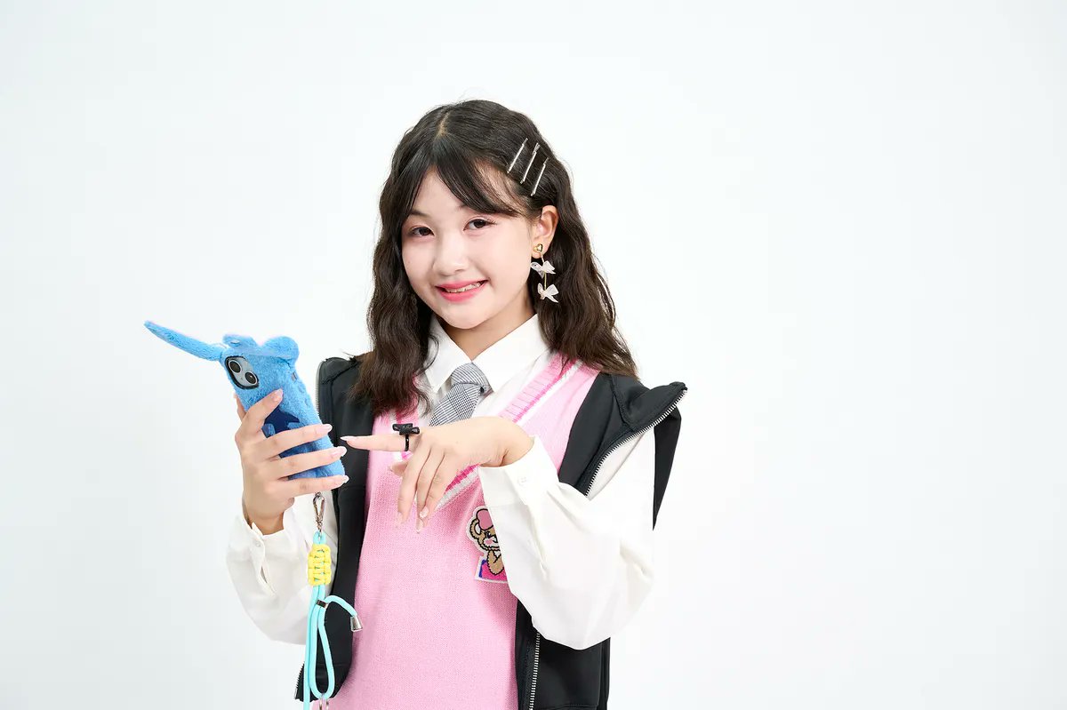 ┏━━━━━━━━━━┓ カリスマ読者モデルの SNS事情&スマホケース