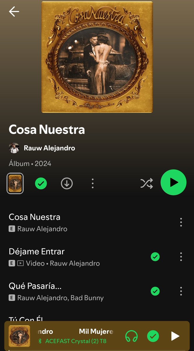 DanielC10792184's tweet photo. @rauwalejandro de verdad que te luciste con la joya de álbum que nos entregaste 
#CosaNuestra
#RauwAlejandro https://t.co/R4ktHA0Etp