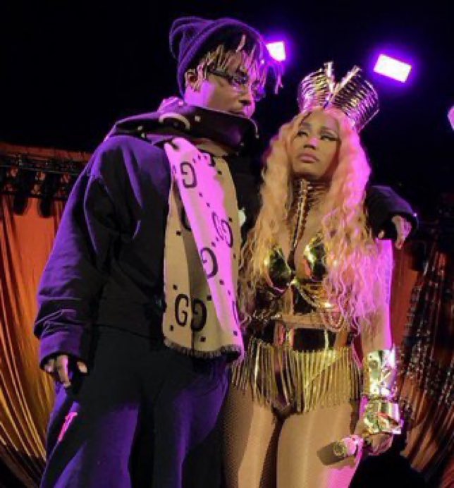 indiadigitaldr's tweet photo. Knowing he went out there to stand by her and comfort her during her toughest moments shows just how genuine Juice WRLD was. Every Barb should stand 10 toes down for him. What a kind soul he was 🖤 #Insecure #AGATS #JuiceWRLD https://t.co/jg43hkxClr