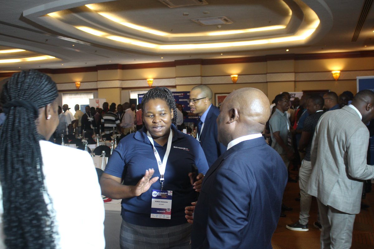 Techzim's tweet photo. Day 2 of #CSZSummit2024 starts off with a speed-dating style networking session https://t.co/ytWpHOExfO