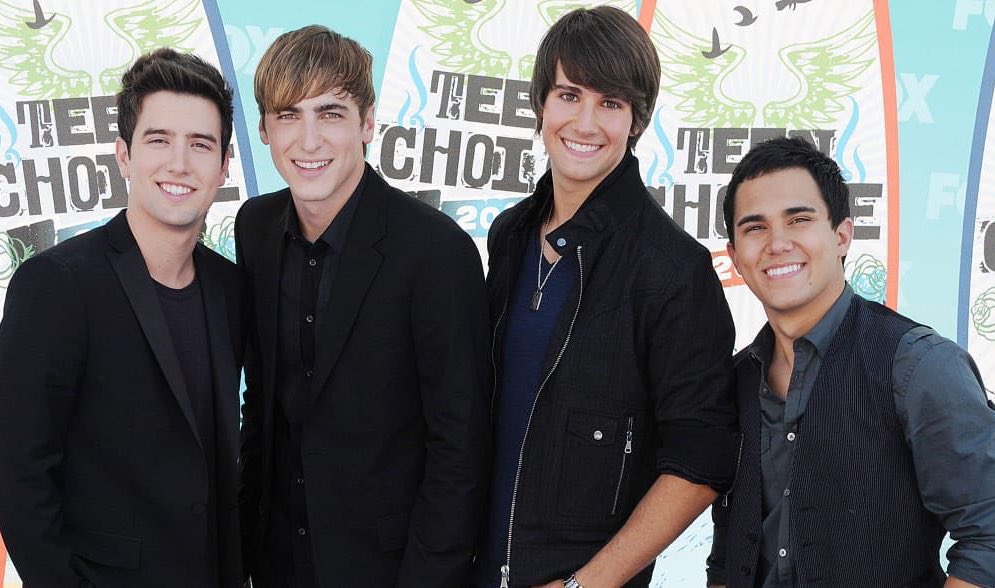_kingjonah's tweet photo. 9. Logan Henderson [Age:34} // James Maslow {Age:33} // Kendall Schmidt {Age:32} // Carlos Penvega {Age:34}

Before                //        Recent looks https://t.co/QpIOZPTHqV