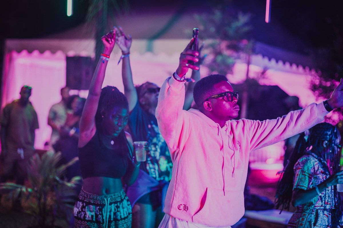aguti_monica's tweet image. #NyegeNyege2024A glimpse at the first night of NyegeNyege 😍😍 An eclectic mix of music, food, drinks and thrills, made a sensory odyssey that left the crowd breathless and yearning for more 🥳
#NyegeNyege2024 
#Tagevents, Kisoro #NightOfPrayer2024 #NyegeNyegeFestival