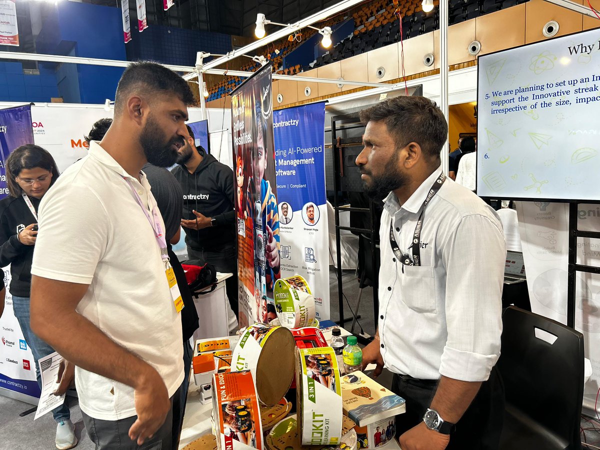 Startup_Goa's tweet image. 𝐀𝐬𝐢𝐞𝐫 𝐒𝐨𝐥𝐮𝐭𝐢𝐨𝐧𝐬, an innovative Ed-tech company, aims to equip young minds with essential 21st-century skills in robotics, coding, and artificial intelligence. 

#AmazingGoaGlobalBusinessSummit2024 #GoaStartupEcosystem #GoaStartupMission #VibrantGoaFoundation