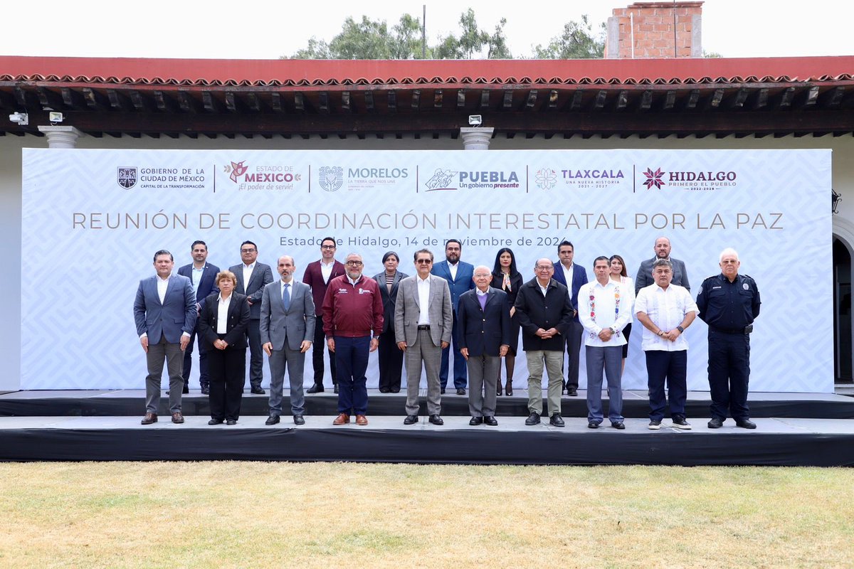 SG_Morelos's tweet photo. Fortalecer la coordinación de las instituciones encargadas de la prevención, procuración y administración de justicia, fue el compromiso que asumió el Gobierno que encabeza @margarita_gs durante la reunión “Coordinación Interestatal por la Paz” en Hidalgo.
https://t.co/NbhKdjL5Ch https://t.co/t0nH4Bd5RA