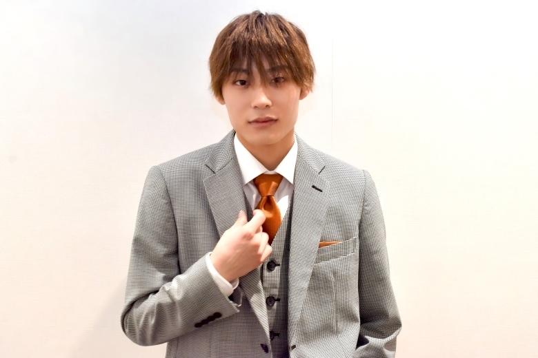 HOMINIS_edit's tweet image. ／
#林芽亜里×#髙松アロハ
インタビュー💬
＼

ドラマ『初めましてこんにちは、離婚してください』に出演のお2人✨ムードメーカーは髙松アロハ⁉

記事と撮り下ろし写真はこちら👀
👉hominis.media/category/actor…

#ホミニス #はじりこ 
#超特急
@meari_hayashi
@aloha_takamatsu
@sd_bt
@dramatokku2_mbs