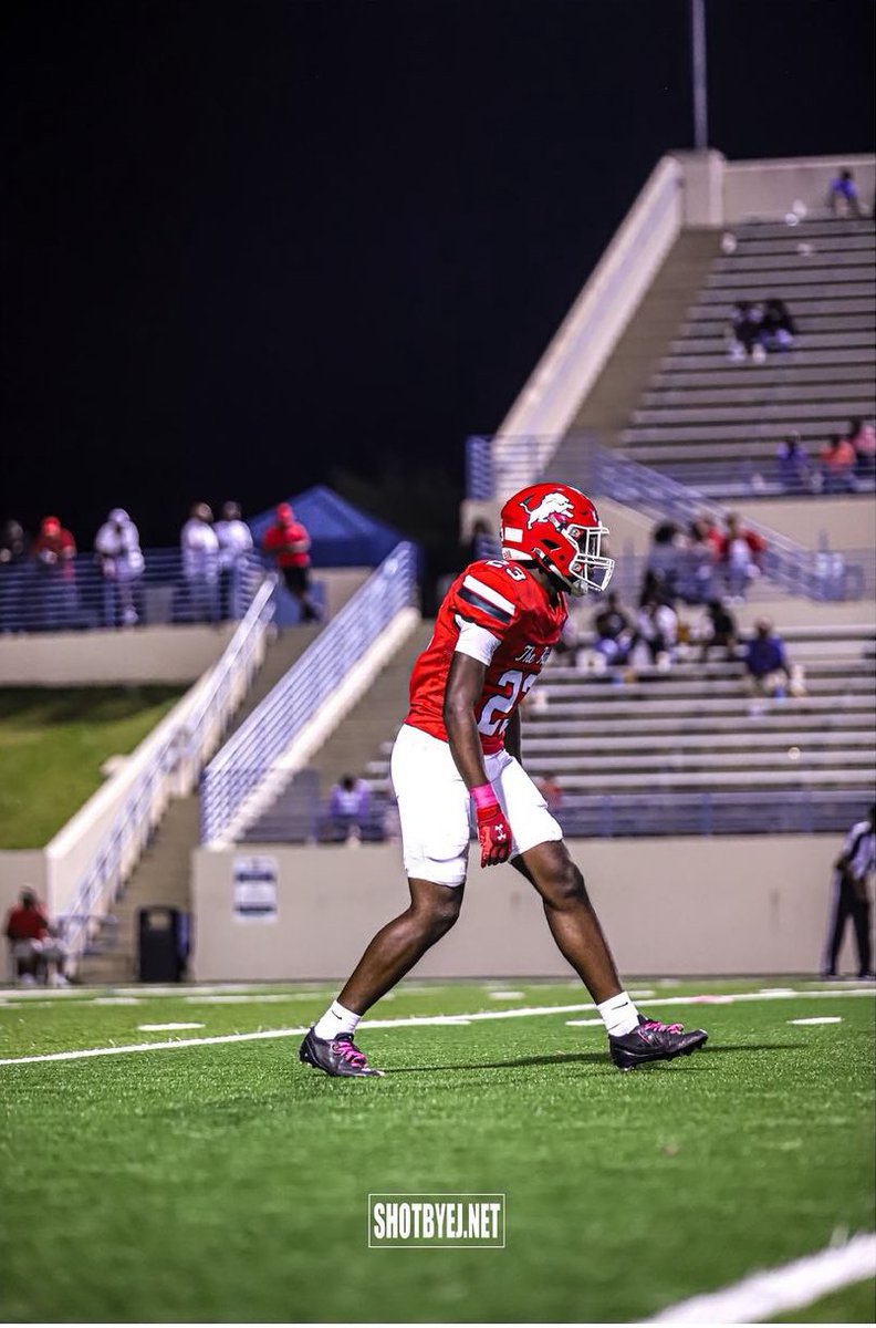 Safety Highlights🚨 <a href="/coachking85/">Cody King 🌵</a>  <a href="/l_heldt/">Coach Heldt</a> @RecruitWacoFB 

hudl.com/v/2Qf9qx