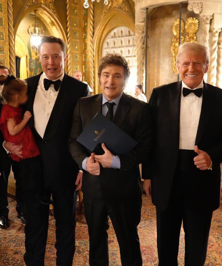 Alguien me puede explicar como en menos de un año pasamos de un punto al otro? Siento que me falta una parte de la historia, pasamos de ser Zambia a Suiza sin escalas.