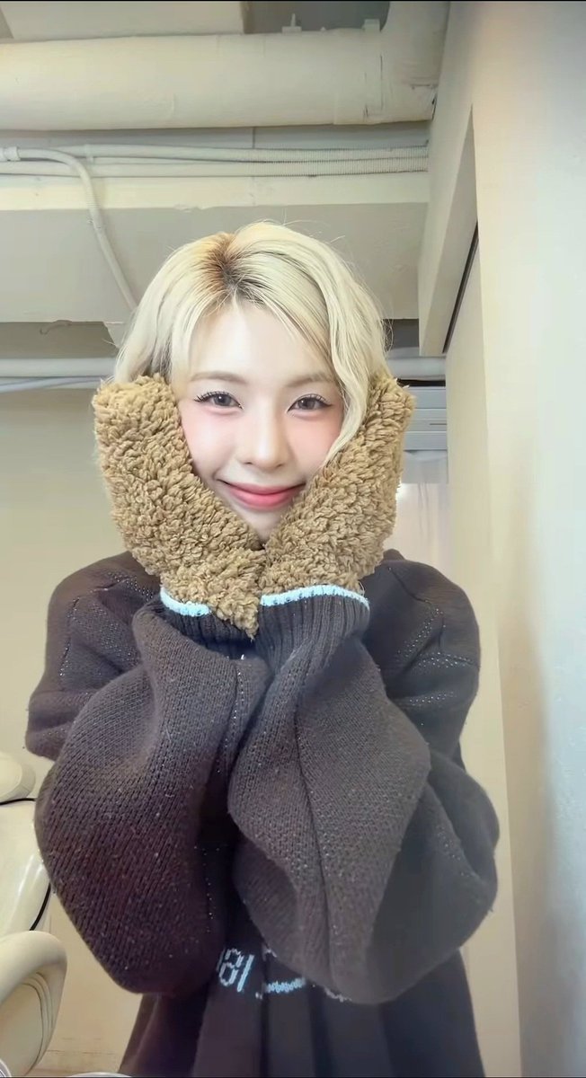 MIXX (<a href="/NMIXX_official/">NMIXX</a>) 

NMIXX BEST GIRL GROUP!!
NMIXX YOU ARE LOVED!!
NMIXX GOLDEN VOICE!!

Drop the tags!!  

#NMIXX #엔믹스