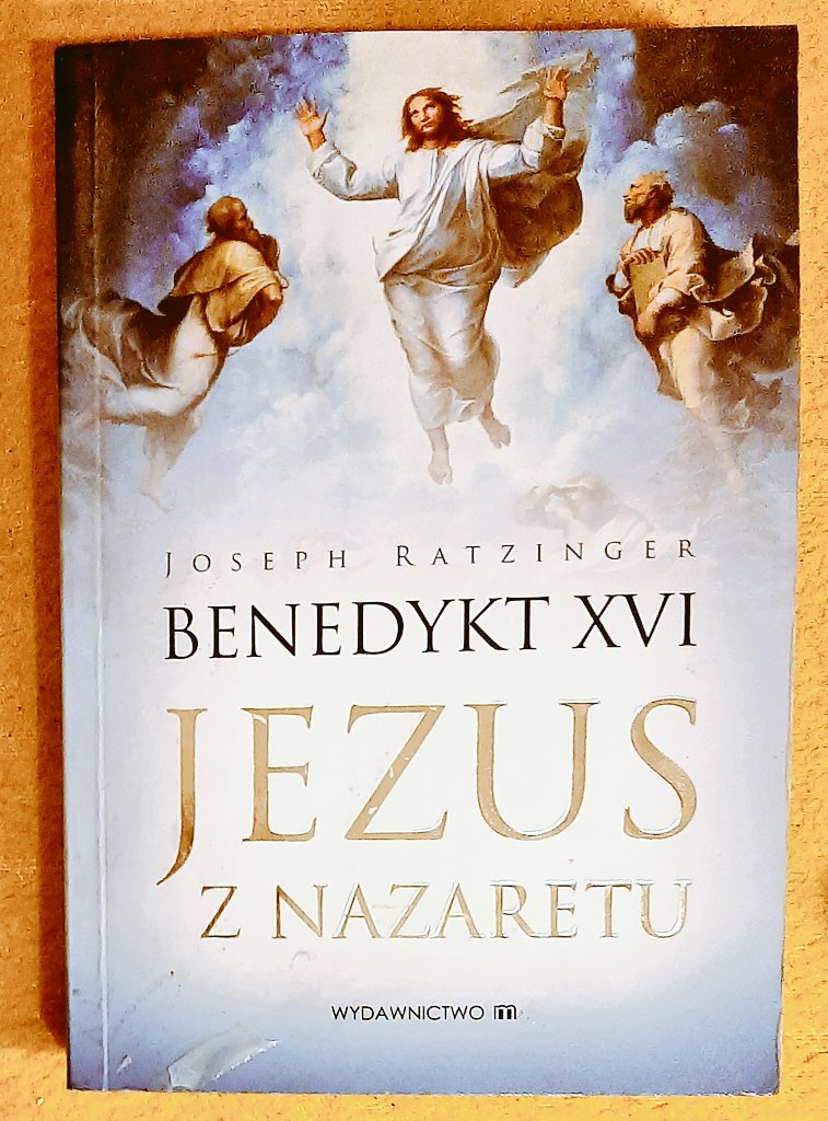 PaulinaKosowsk3's tweet image. #josephratzinger #pope #benedict #benedictXVI #JesusChrist #God #nazaret #catolic #book