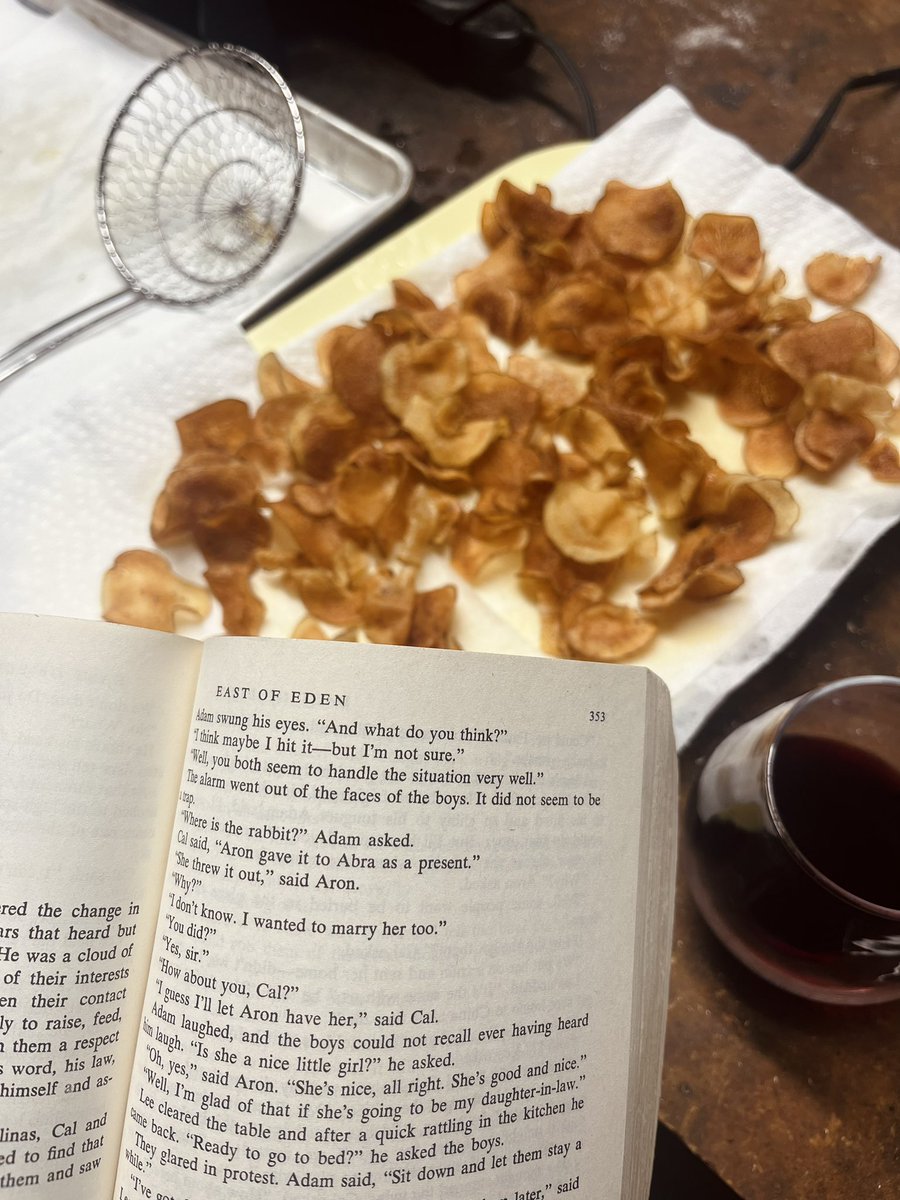 lil vino, lil Steinbeck, lil tallow chips in the fryer

a real “hillwilliam” evenin, as my grandma would say