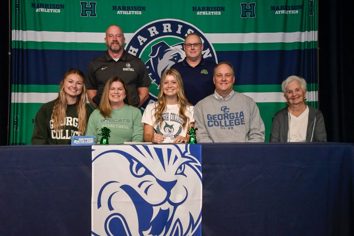 Sloane Vick tweet media