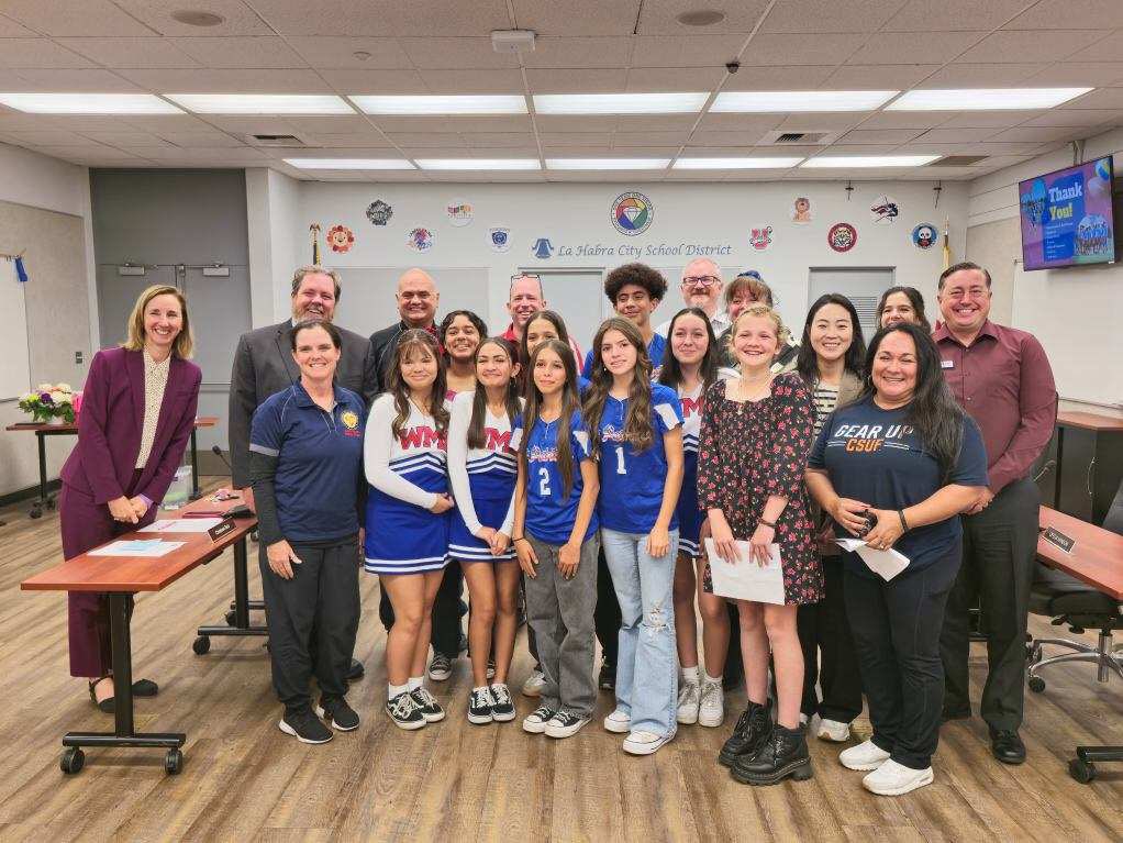 LHSchools's tweet image. 🇺🇸 @wmspatriots students presented on their impactful #afterschoolprograms Showcasing their experiences with Model United Nations (MUN), as well as their sports programs, fostering teamwork, dedication, and resilience. Great job, Patriots! 🇺🇸 #LHCSD
