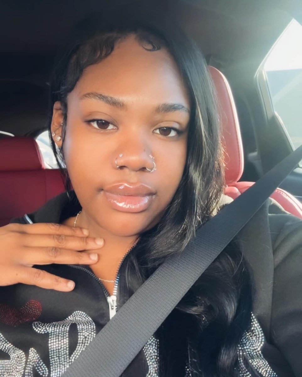 brewiley's tweet image. Face card ✅