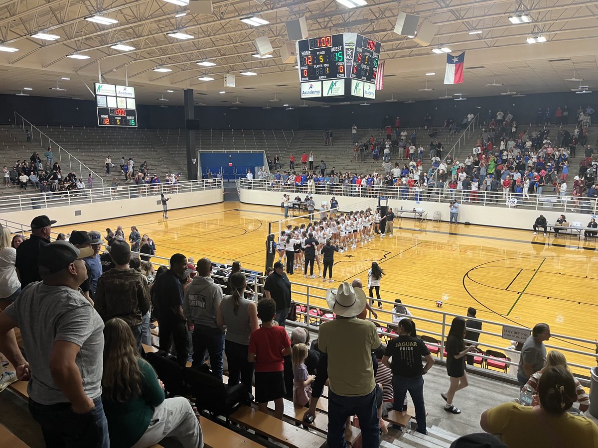 Awesome season Jags! ⁦<a href="/JhsJags/">JHSJags</a>⁩ ⁦<a href="/HaysCISD/">Hays CISD</a>⁩ ⁦<a href="/CoachLMoffett/">Lance Moffett</a>⁩