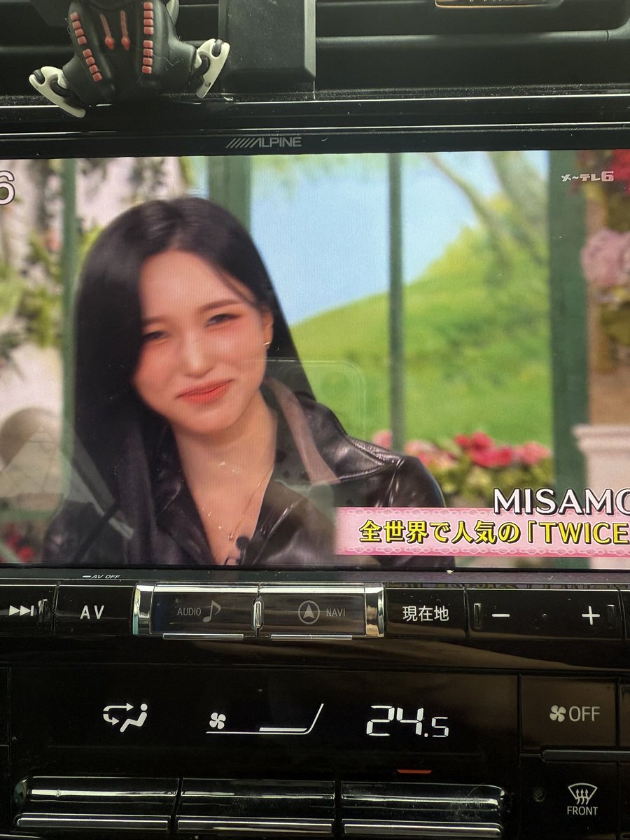 kuruchi0425's tweet photo. MISAMOの徹子の部屋楽しみにしてて、
YouTubeで収録前とリアタイで徹子の部屋見たけどさーたんって本当にめちゃくちゃいい子なんだな〜って思った🥹顔も可愛くて中身も完璧とかチートすぎ🥺見習お🥺みーたんの家族へのメッセージ照れ笑いかわいすぎた😍😍 https://t.co/htIRAzxIOM