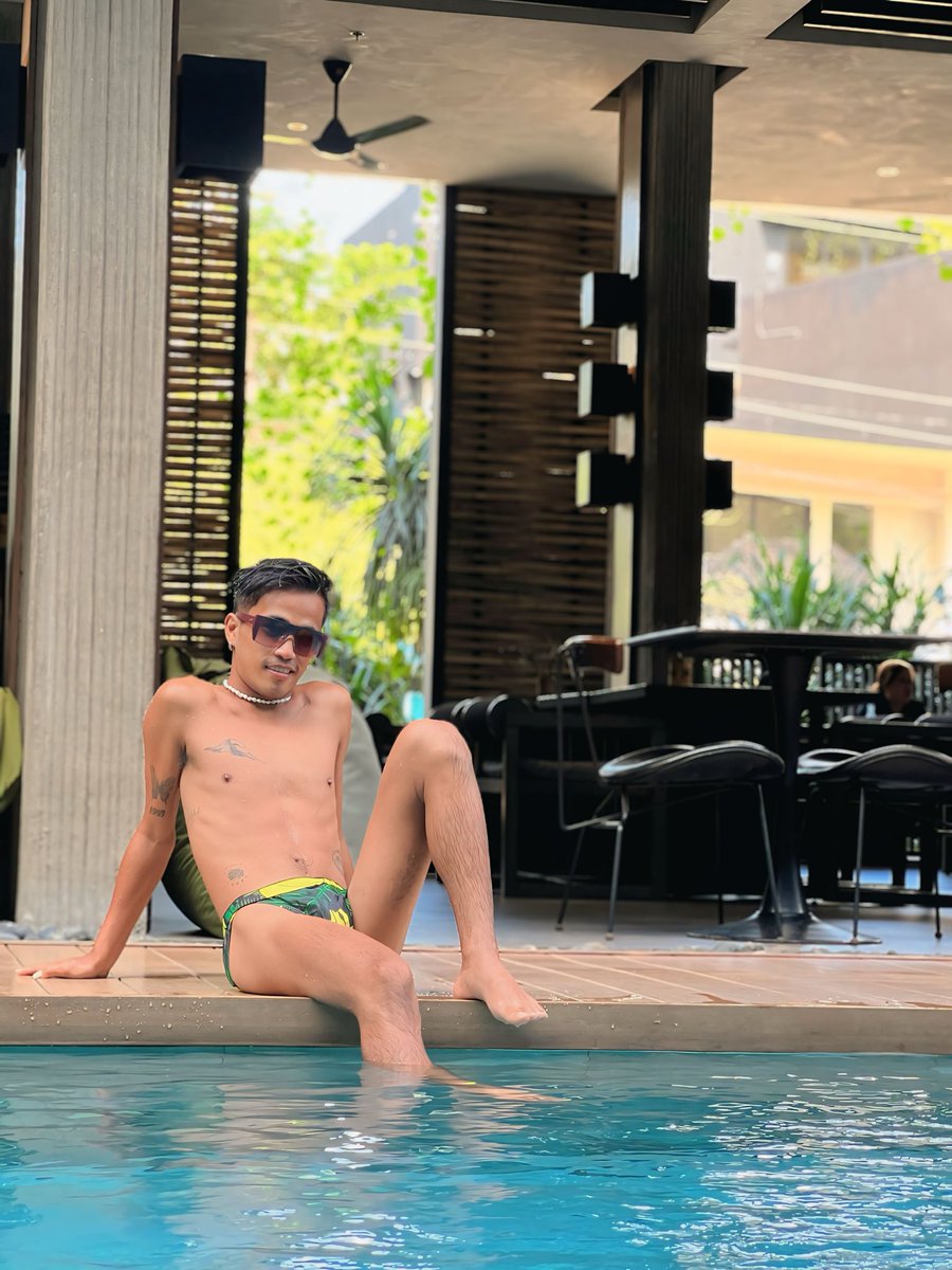 WestPhBottom98's tweet photo. Morning dip https://t.co/mJP5iR1Hrs