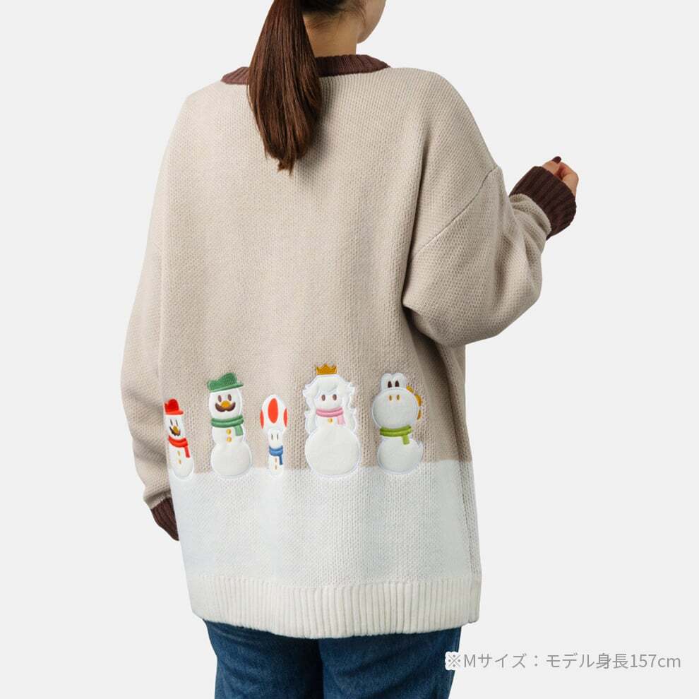 完売品レア！ スーパーマリオ　ウィンターコレクション　カーディガンM マリオたちがかわいい雪だるまになった「スーパーマリオ ウィンター